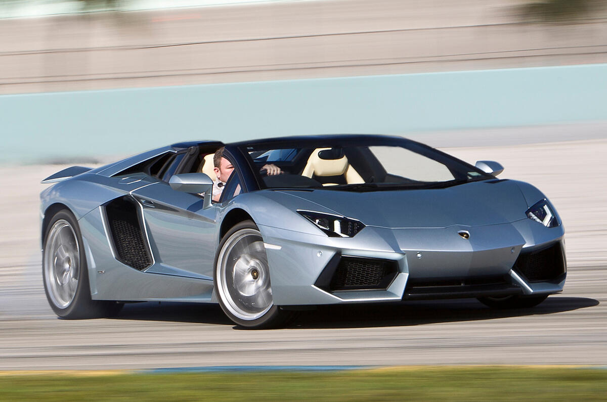 Lamborghini aventador convertible Lamborghini aventador convertible